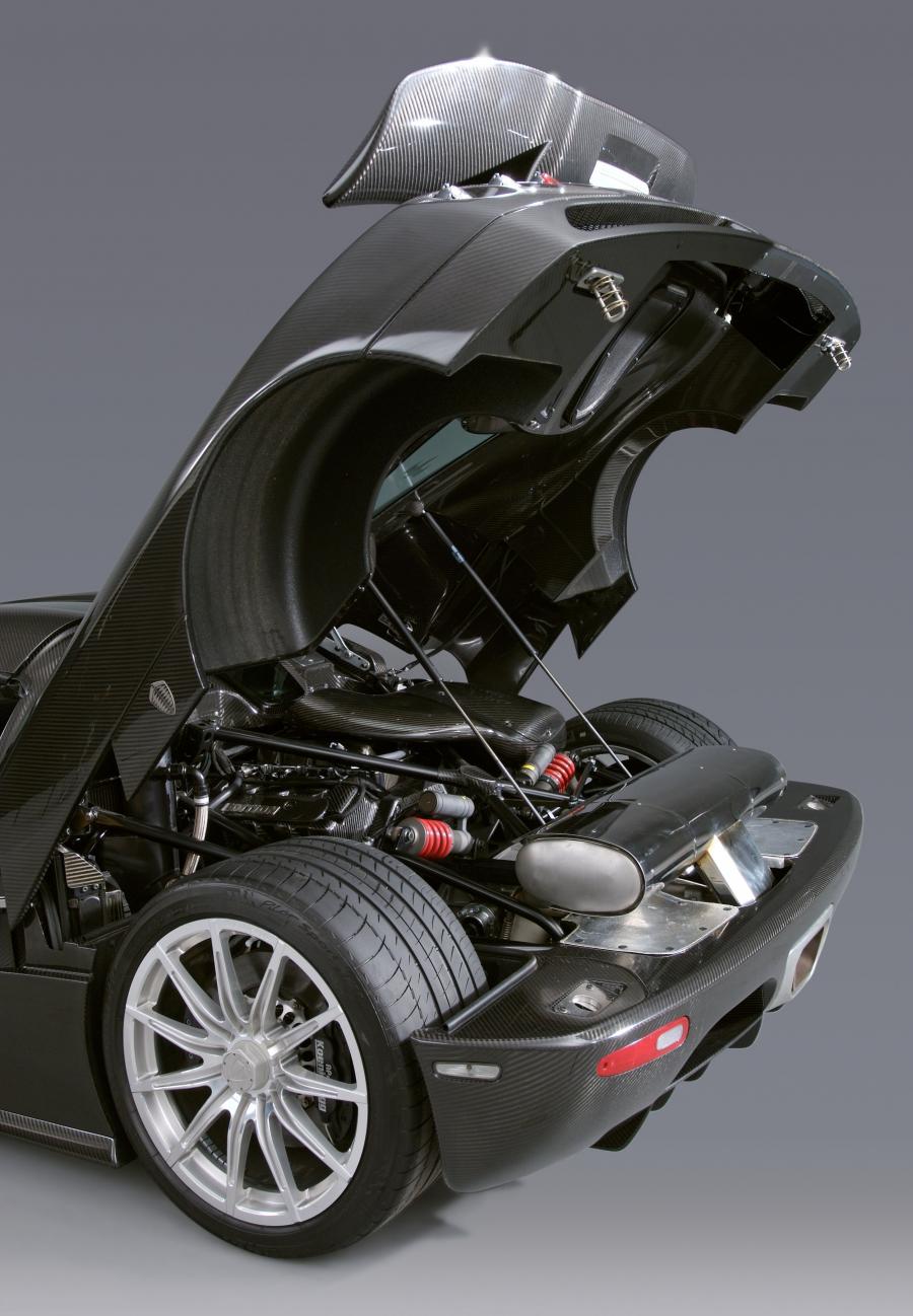  Koenigsegg CCX 2009 года  (фото 8 из 13)